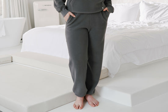 Load image into Gallery viewer, Basics Unisex Fleece Pants - Dark Charcoal
