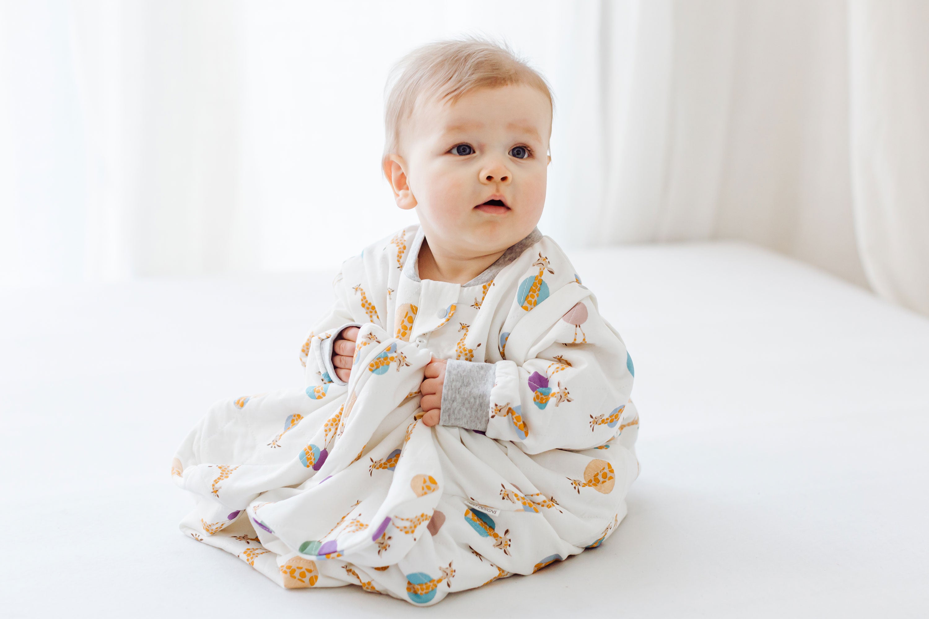 Quilted Removable Sleeve Sleep Bag 1.0 TOG (Bamboo Jersey) - Giraffe Shapes