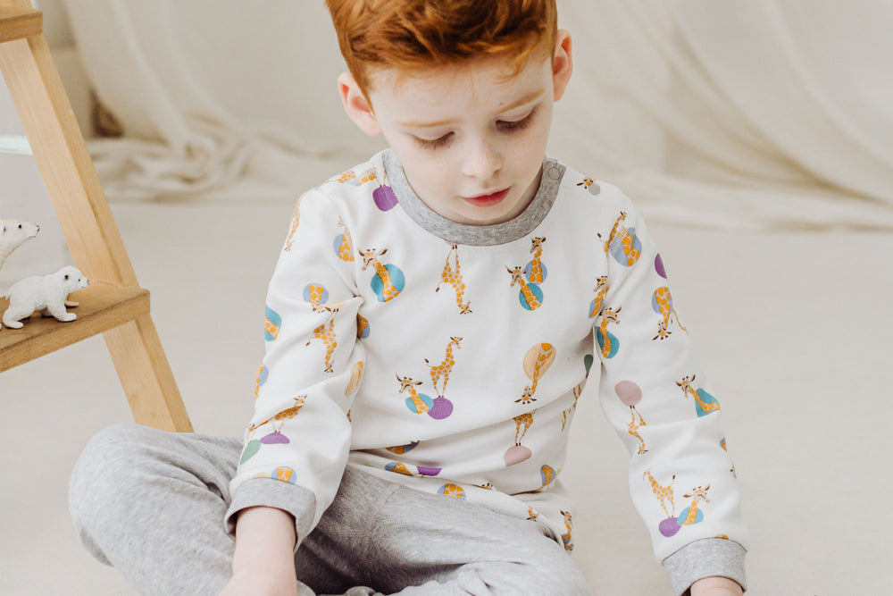
            
                Load image into Gallery viewer, Two-Piece PJ Set (Organic Cotton) - Giraffe Shapes
            
        