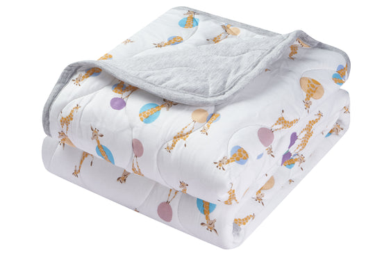 Small Quilted Winter Blanket 3.2 TOG (Bamboo Jersey) - Giraffe Shapes