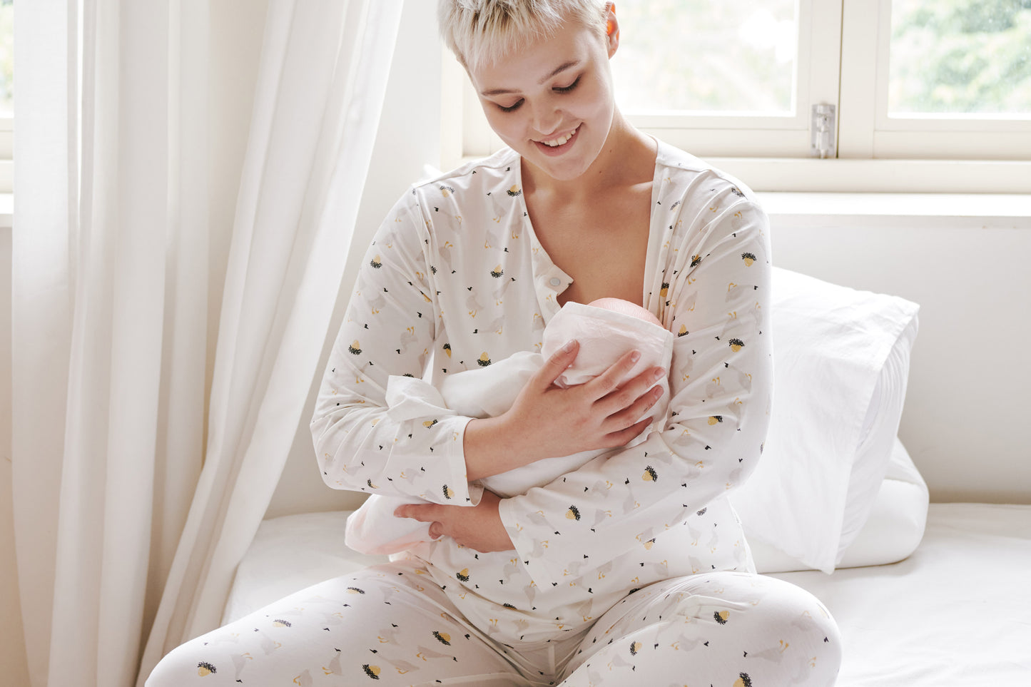 Load image into Gallery viewer, Women&amp;#39;s Long Sleeve Henley Nursing PJ Set  (Bamboo Jersey) - The Goose &amp;amp; The Golden Egg
