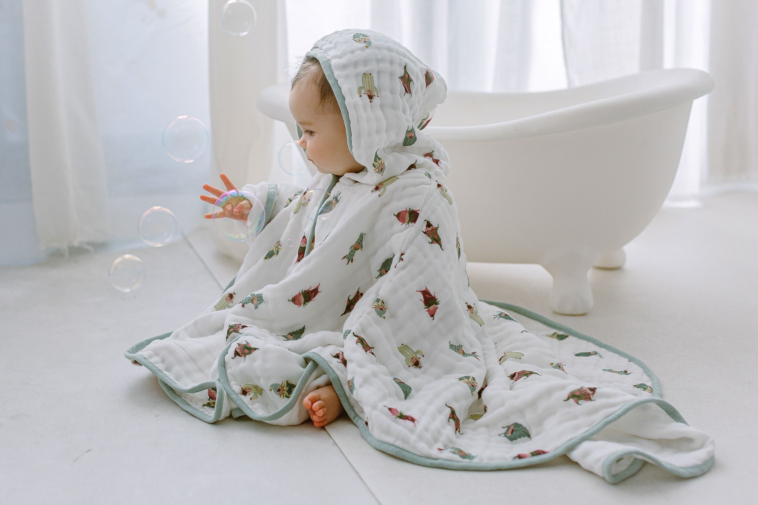 Hooded Baby Bath Cloak (Organic Cotton) - Pixie Dust