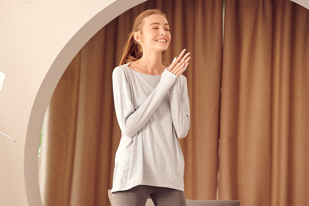 
            
                Load image into Gallery viewer, Women&amp;#39;s Basics Bamboo Cotton Long Sleeve Shirt - Grey Dawn - Nest Designs
            
        