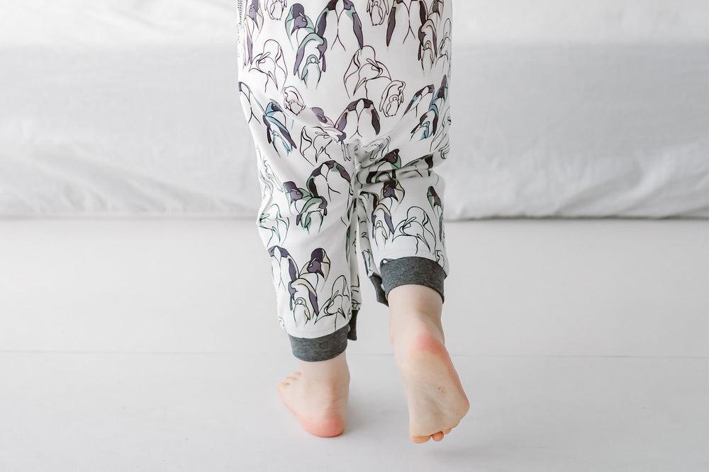 
            
                Load image into Gallery viewer, Organic Cotton Long Sleeve Romper - Penguin Love
            
        