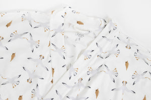 
            
                Load image into Gallery viewer, Women&amp;#39;s Bamboo Jersey Robe - Seagulls &amp;amp; Seashells - Nest Designs
            
        