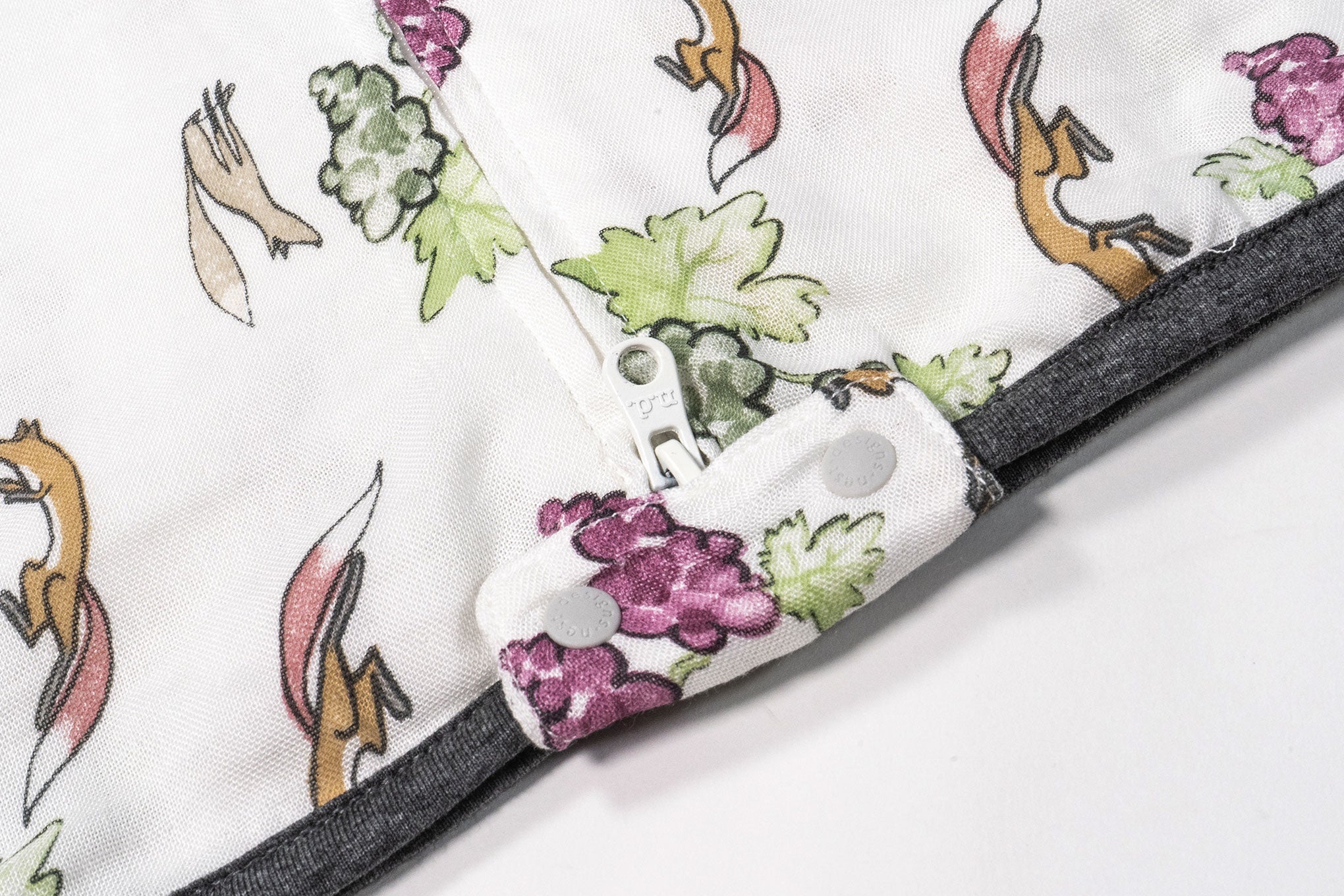 Bamboo Silk Short Sleeve Sleep Bag 0.25 TOG - The Fox & The Grapes