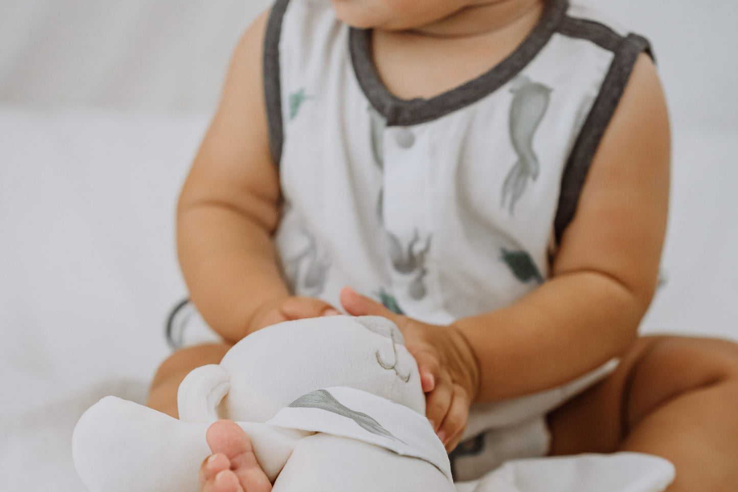 Load image into Gallery viewer, Sleeveless Button Down Onesie (Bamboo Pima)  - The Tortoise &amp;amp; The Hare
