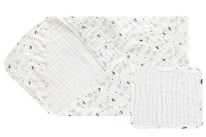 
            
                Load image into Gallery viewer, 9-Layer Hooded Baby Bath Towel (Organic Cotton) - The Goose &amp;amp; The Golden Egg
            
        