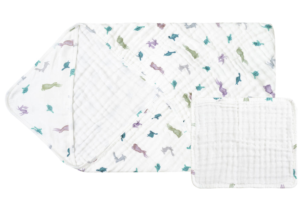 
            
                Load image into Gallery viewer, 9-Layer Hooded Baby Bath Towel (Organic Cotton) - The Tortoise &amp;amp; The Hare
            
        