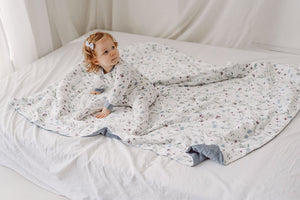 
            
                Load image into Gallery viewer, Bamboo Duvet Cover (Crib) - The Town Mouse &amp;amp; The Country Mouse
            
        