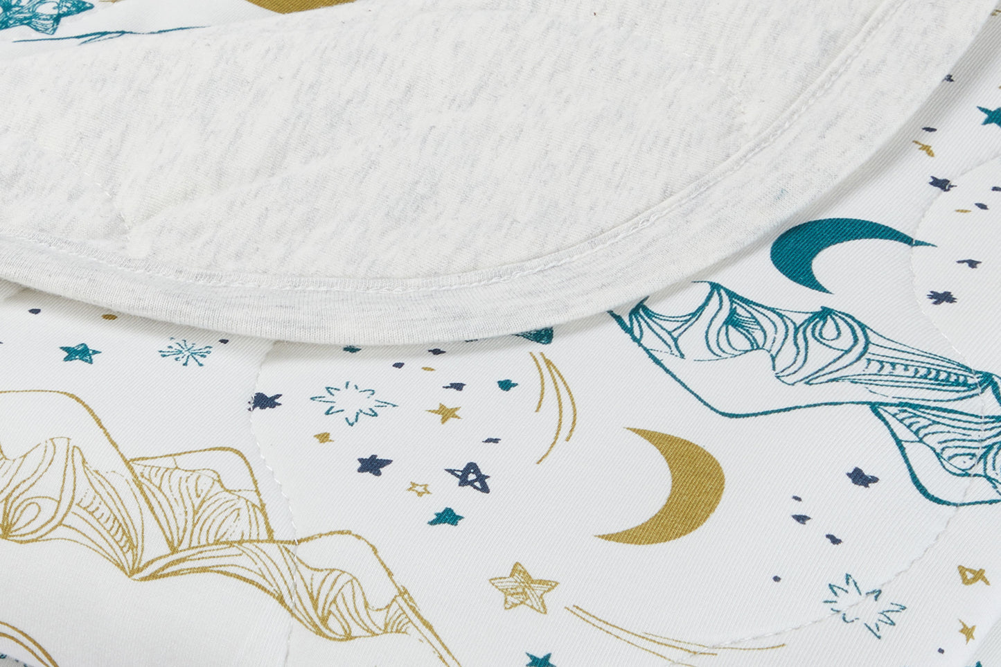 Small Cozy Blanket (Bamboo Jersey) - Stars White