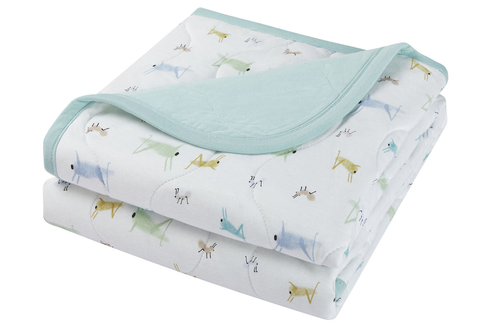 Small Quilted Bamboo Jersey Cozy Blanket 2.0 TOG - The Ant & The Grasshopper