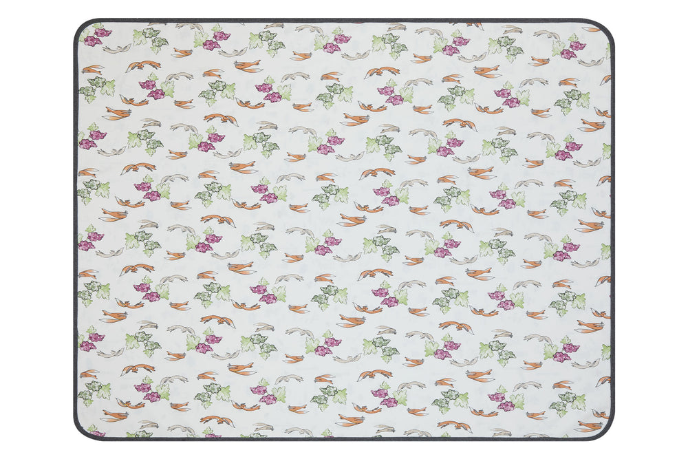 
            
                Load image into Gallery viewer, Organic Cotton Waterproof Change Pad (Large) - The Mouse &amp;amp; The Fox
            
        