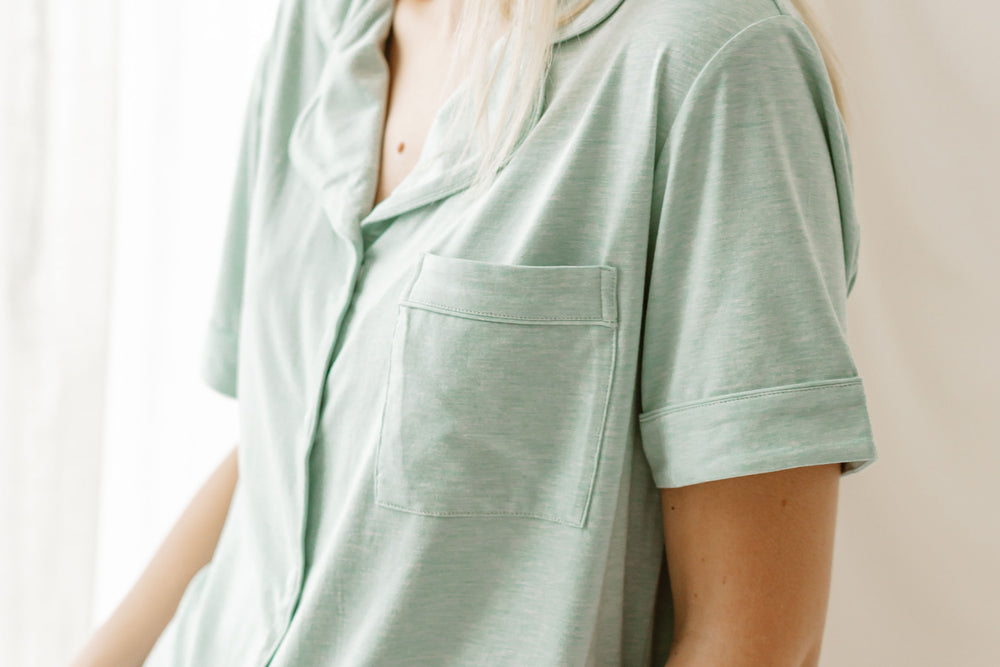 Women's Bamboo Jersey Short Sleeve Button-Up Shirt - Pantone Harbor Gray
