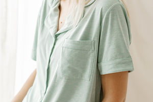 Women's Bamboo Jersey Short Sleeve Button-Up Shirt - Pantone Harbor Gr –  Nest Designs