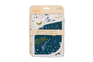 
            
                Load image into Gallery viewer, Bamboo Waterproof Change Pad (Small) - Stars - Nest Designs
            
        